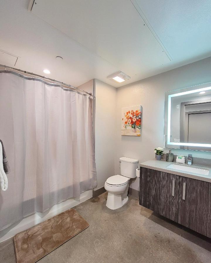 One Lux Stay At The Mansfield Miracle Mile Los Angeles Eksteriør bilde